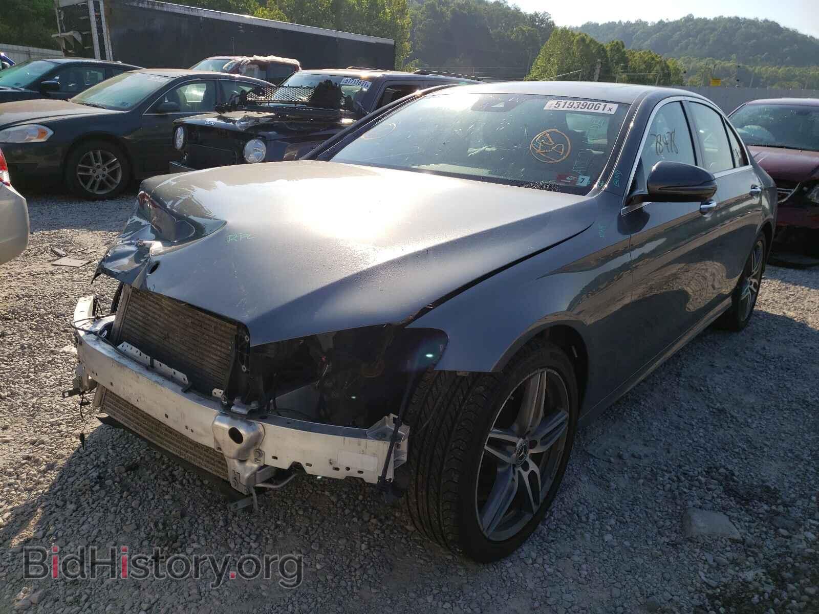 2018 MERCEDES-BENZ E-CLASS - VIN: WDDZF4KB6JA314846 - Фото 2