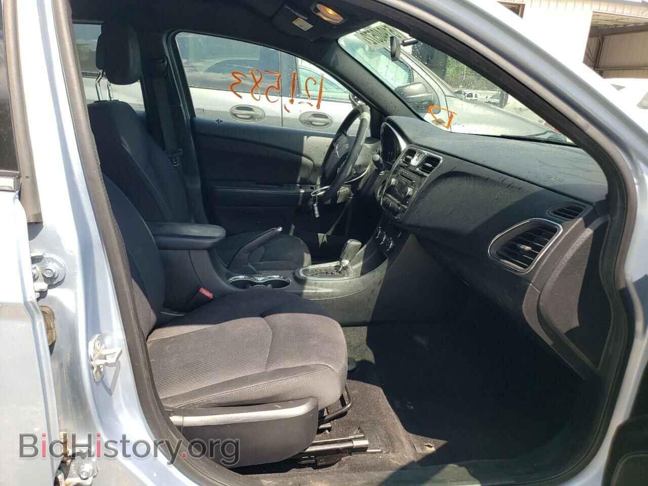 2014 CHRYSLER 200 - VIN: 1C3CCBAB1EN122350 - Фото 5