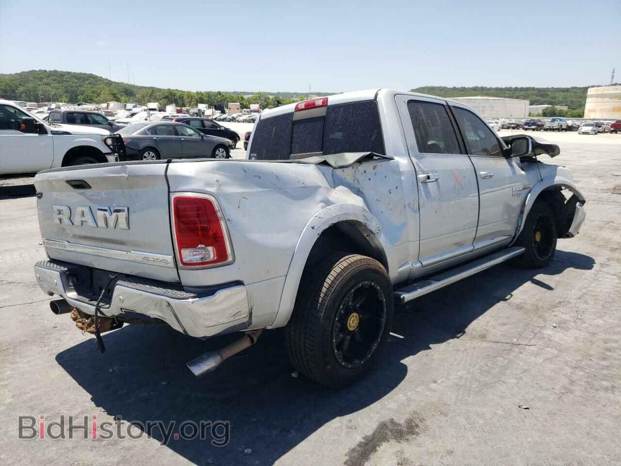 2017 RAM 1500 - VIN: 1C6RR7PT1HS558372 - Фото 4