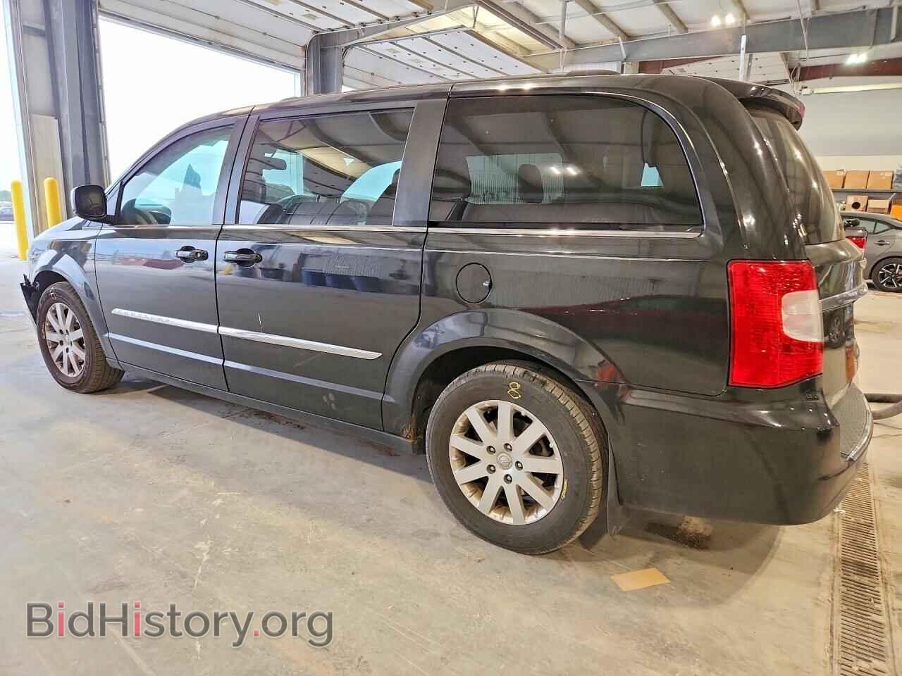 2011 CHRYSLER MINIVAN - VIN: 2A4RR8DG7BR655732 - Photo 2