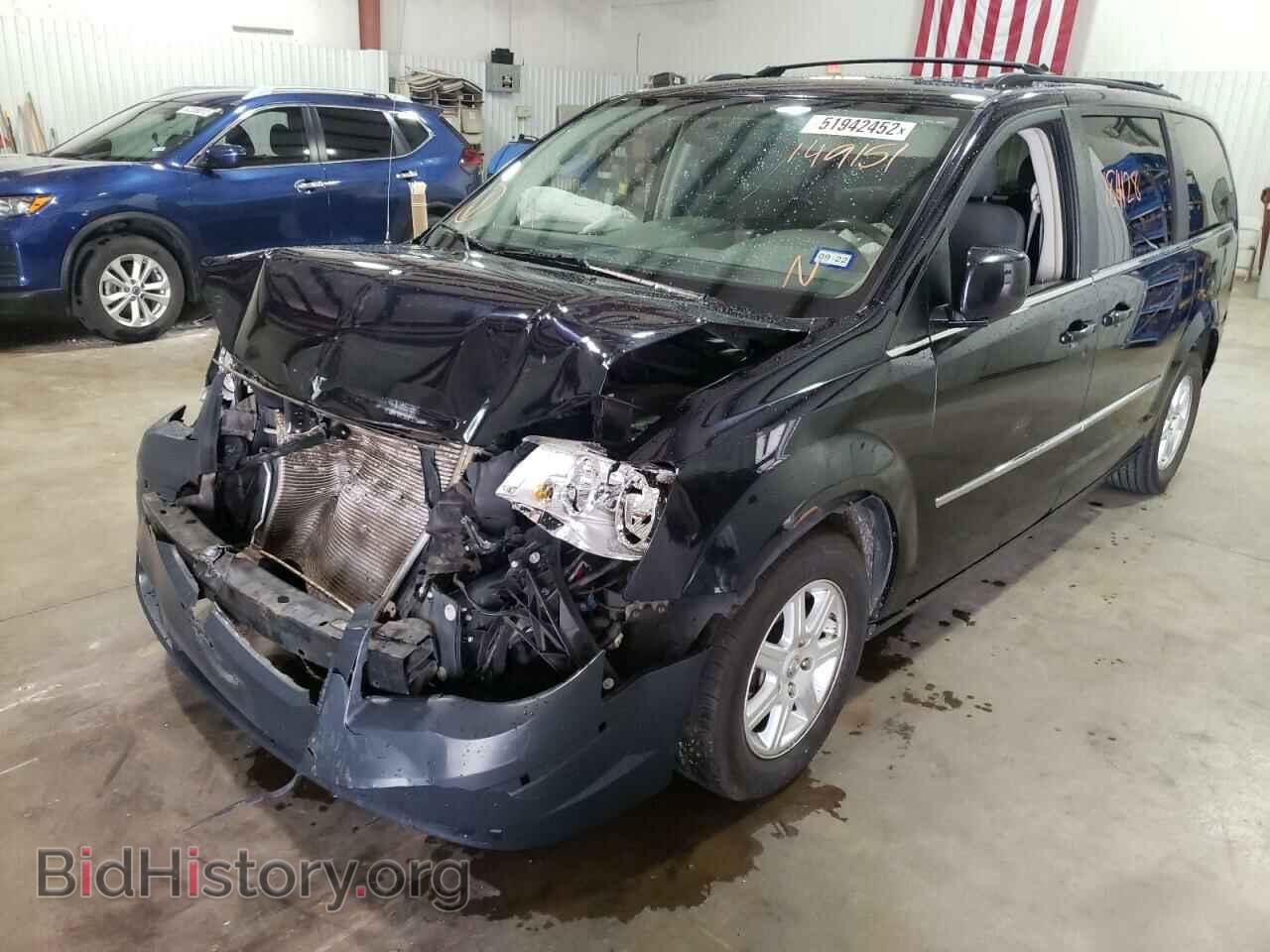 2010 CHRYSLER MINIVAN - VIN: 2A4RR5D19AR149151 - Photo 2