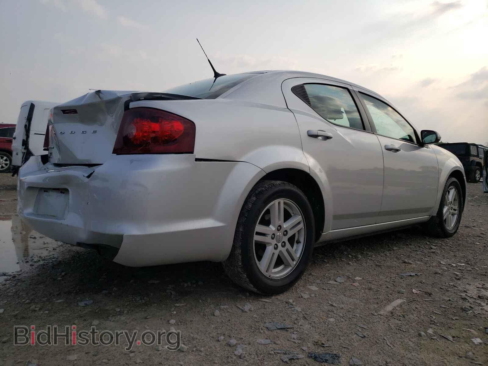2011 DODGE AVENGER - VIN: 1B3BD1FB3BN526366 - Фото 4
