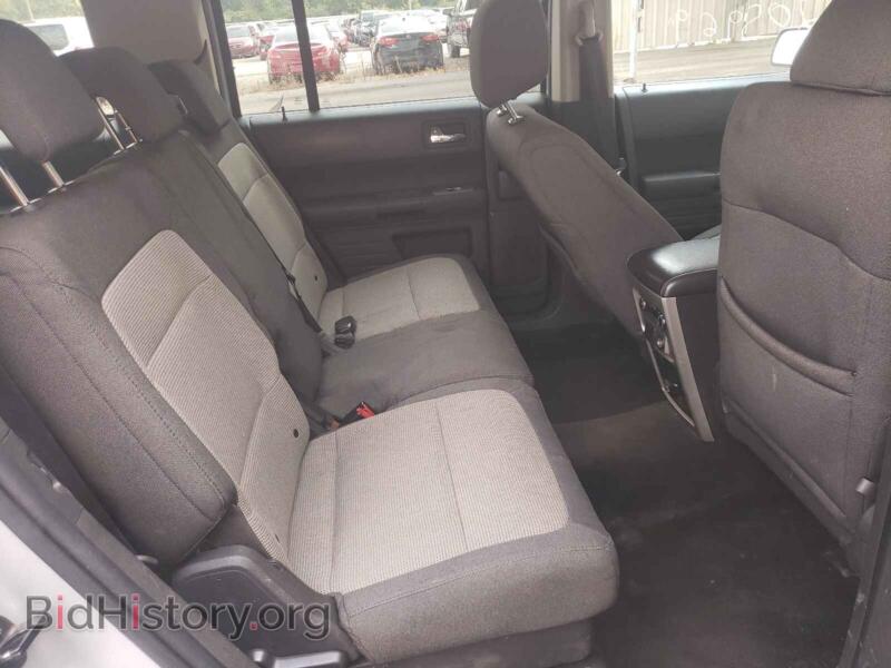 2011 Ford FLEX (VIN 2FMGK5BC5BBD22384) — photo 6 of 10
