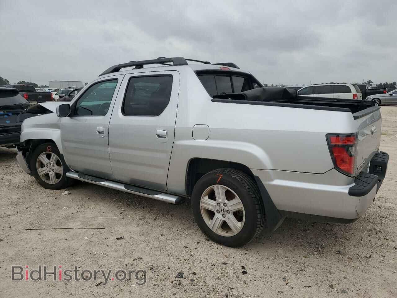 2013 HONDA RIDGELINE - VIN: 5FPYK1F54DB012690 - Фото 2