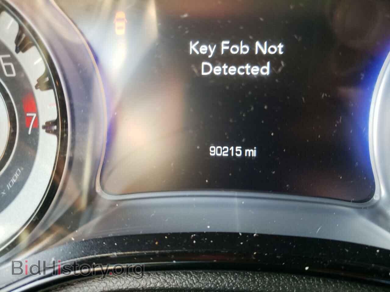 2018 CHRYSLER 300 - VIN: 2C3CCABG9JH234191 - Фото 8