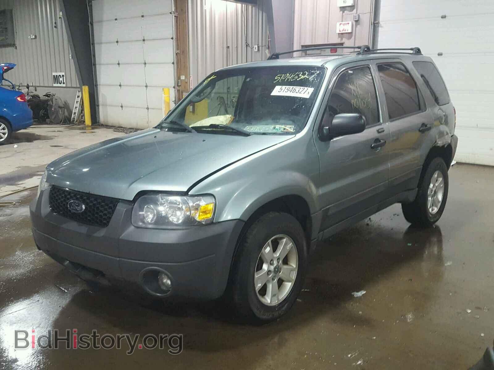 2005 FORD ESCAPE - VIN: 1FMCU93105KA02851 - Фото 2