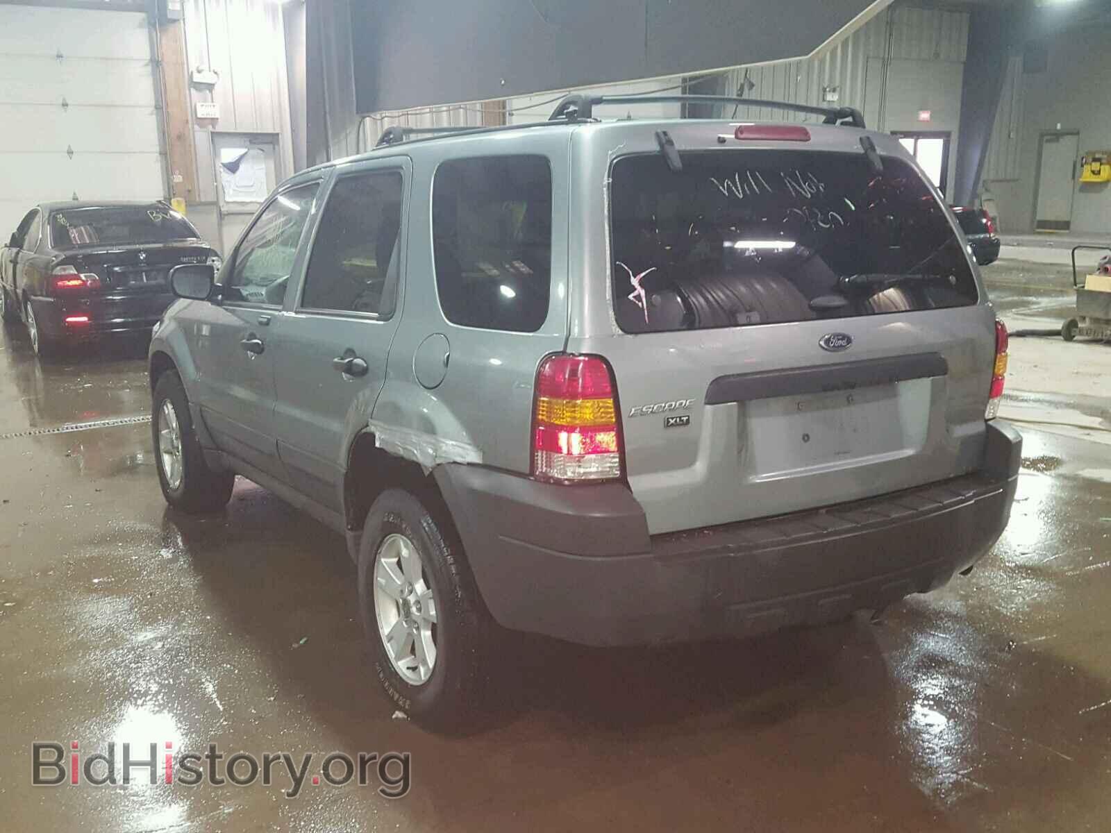 2005 FORD ESCAPE - VIN: 1FMCU93105KA02851 - Фото 3