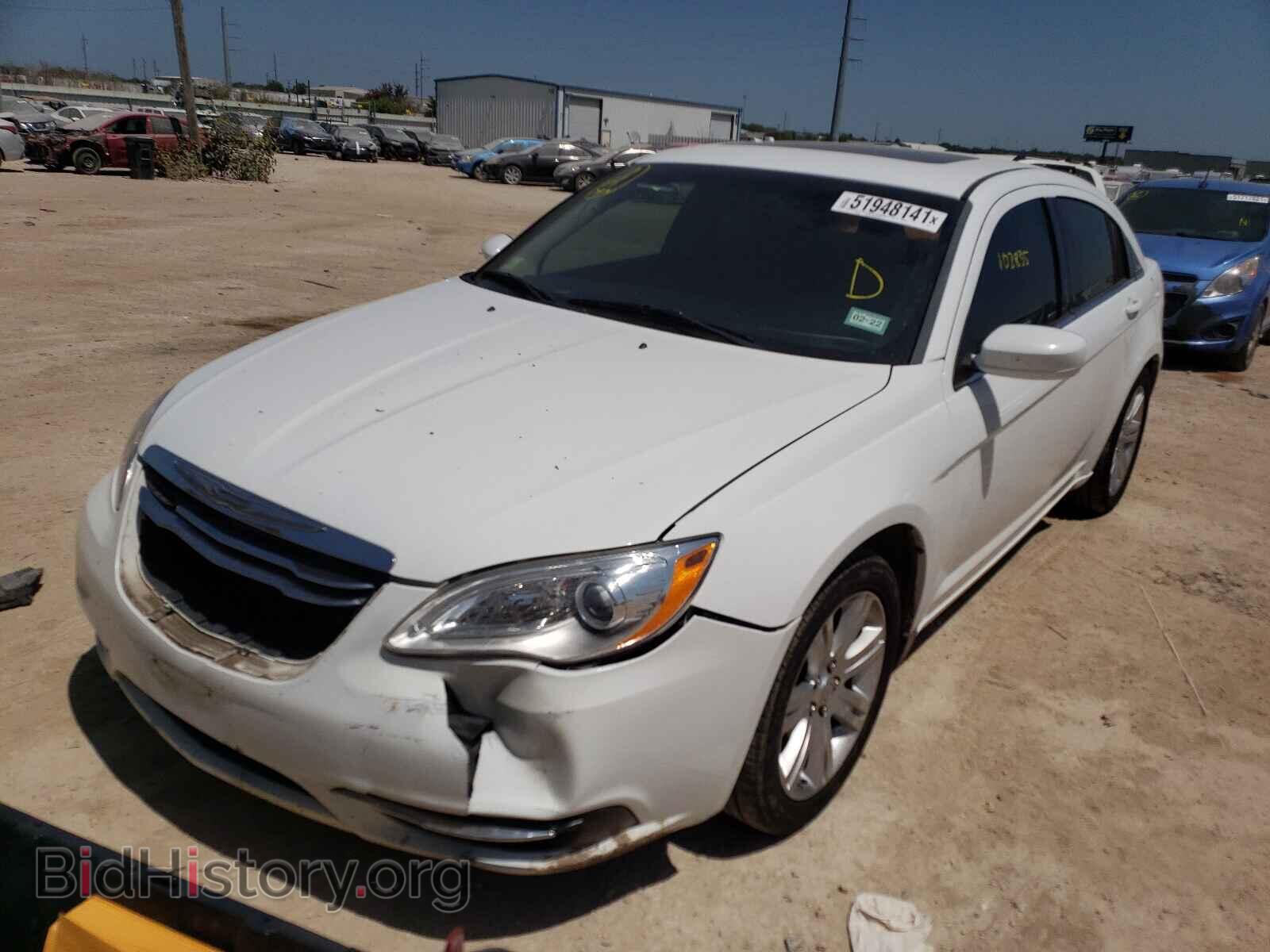 2012 CHRYSLER 200 - VIN: 1C3CCBBB6CN299763 - Фото 2