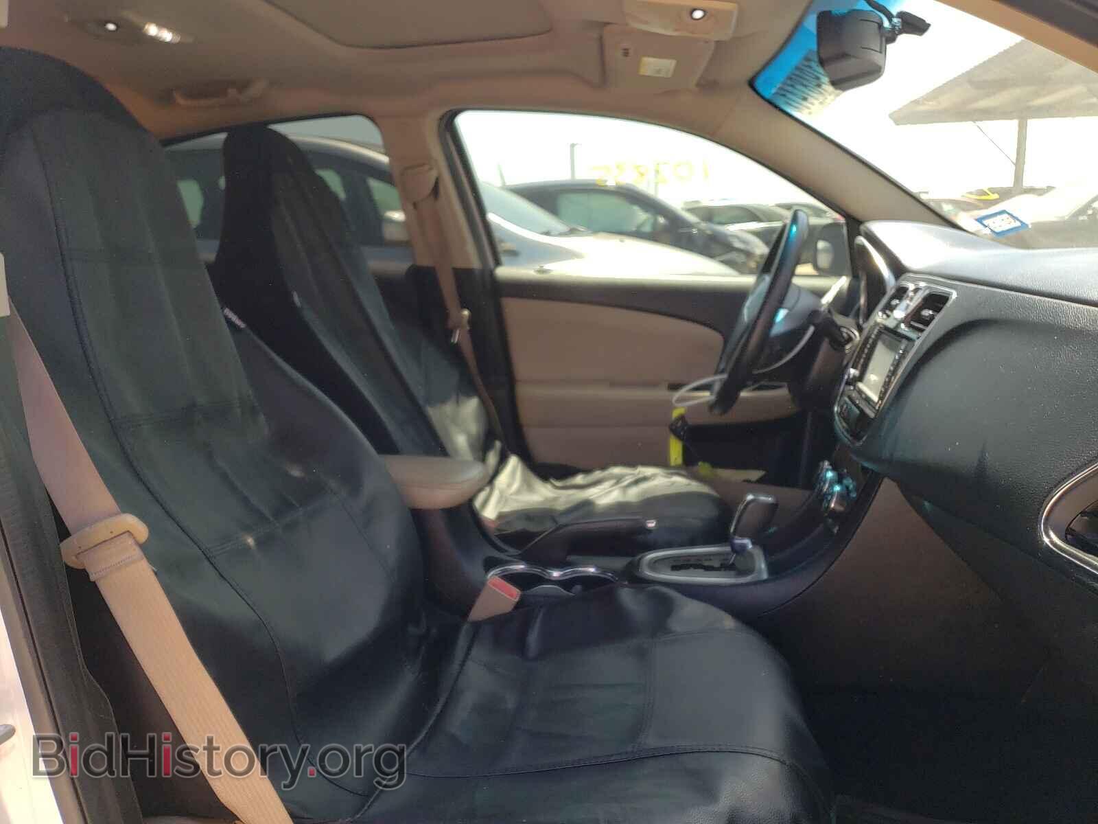 2012 CHRYSLER 200 - VIN: 1C3CCBBB6CN299763 - Фото 5