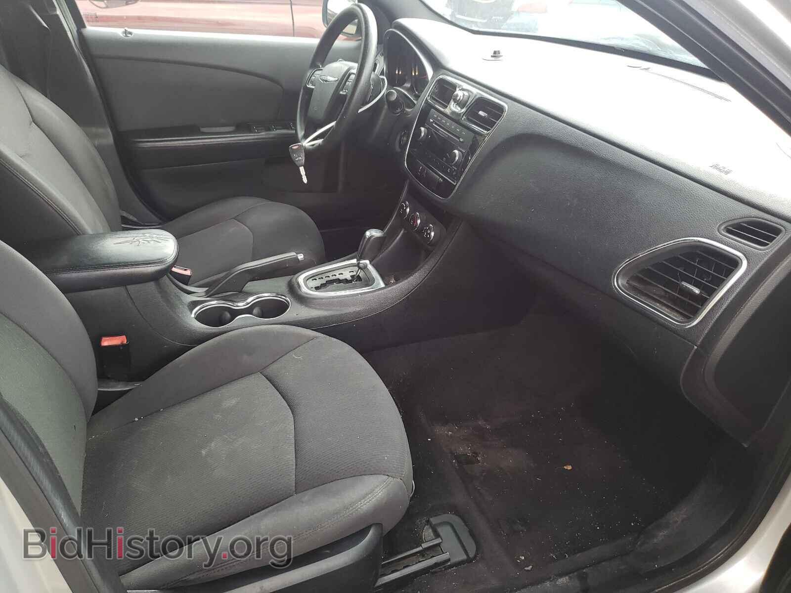 2012 CHRYSLER 200 - VIN: 1C3CCBAB5CN209956 - Фото 5