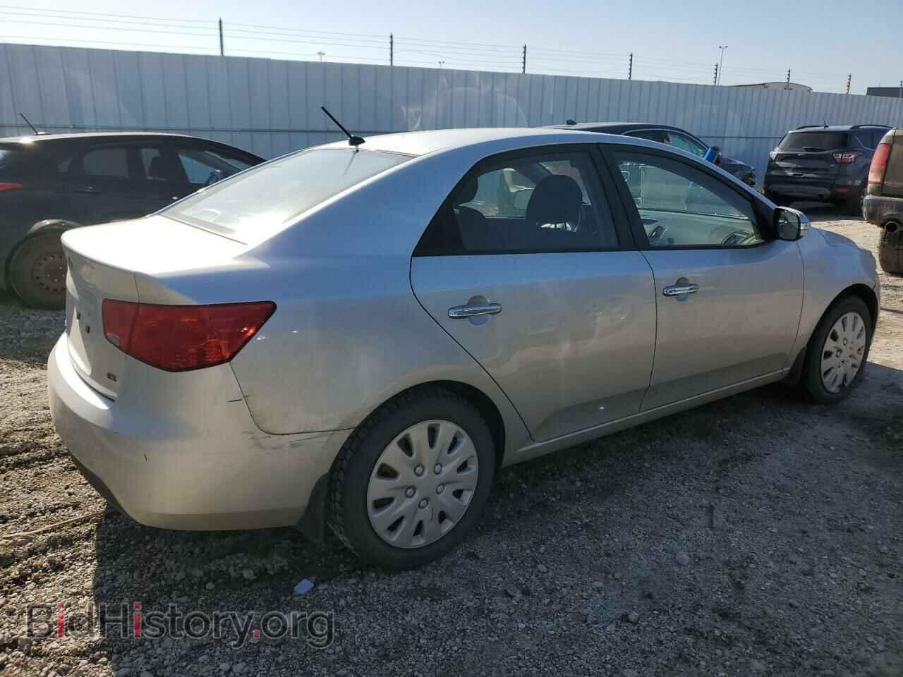 2010 KIA FORTE - VIN: KNAFU4A24A5208504 - Фото 3