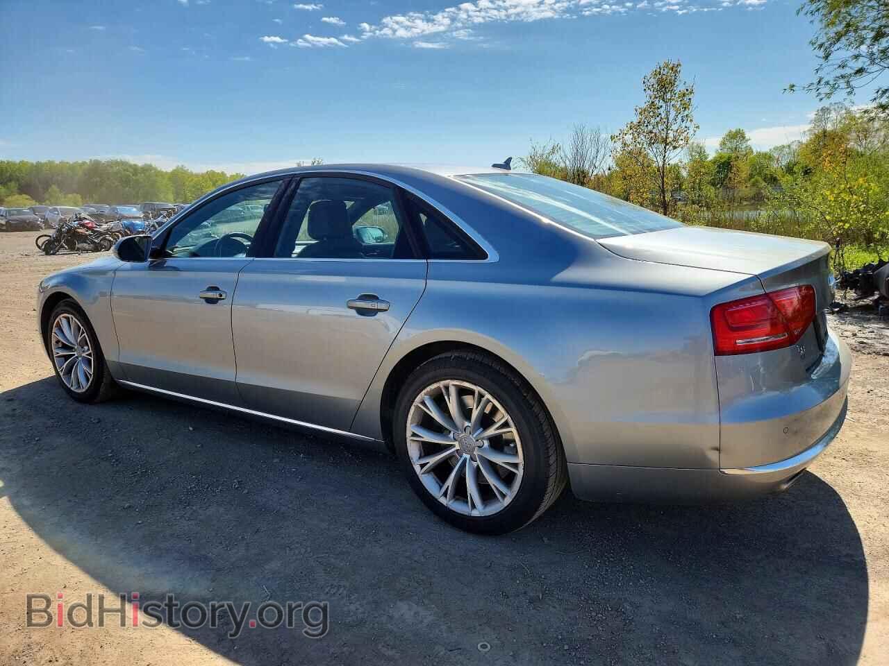 2011 AUDI A8 - VIN: WAUAVAFD8BN014950 - Фото 2