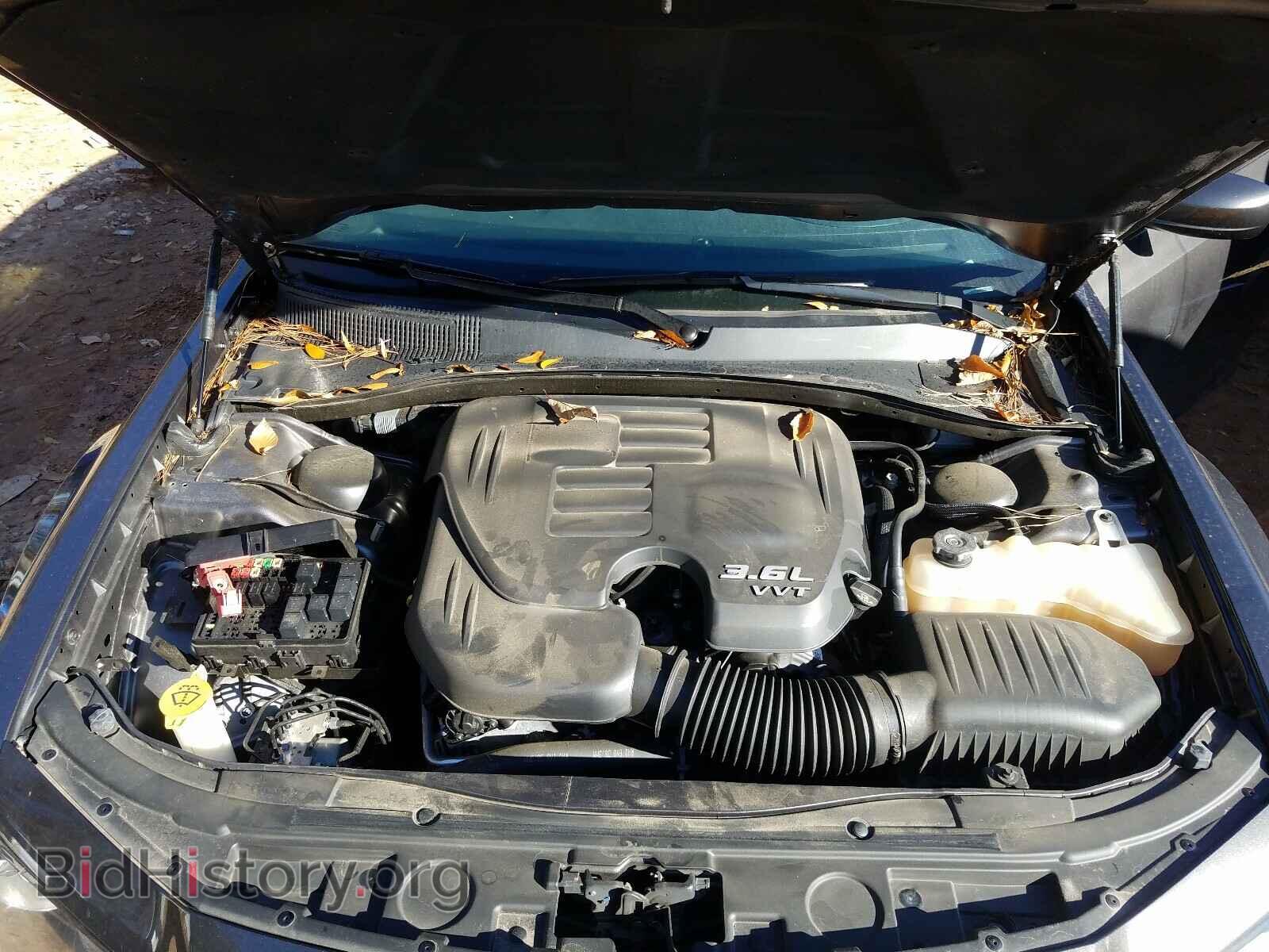 2019 CHRYSLER 300 - VIN: 2C3CCABGXKH538227 - Фото 7
