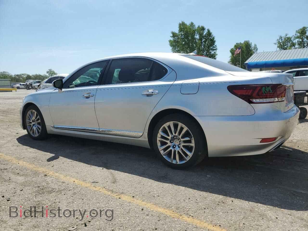 2013 LEXUS LS460 - VIN: JTHGL5EF1D5046914 - Photo 2