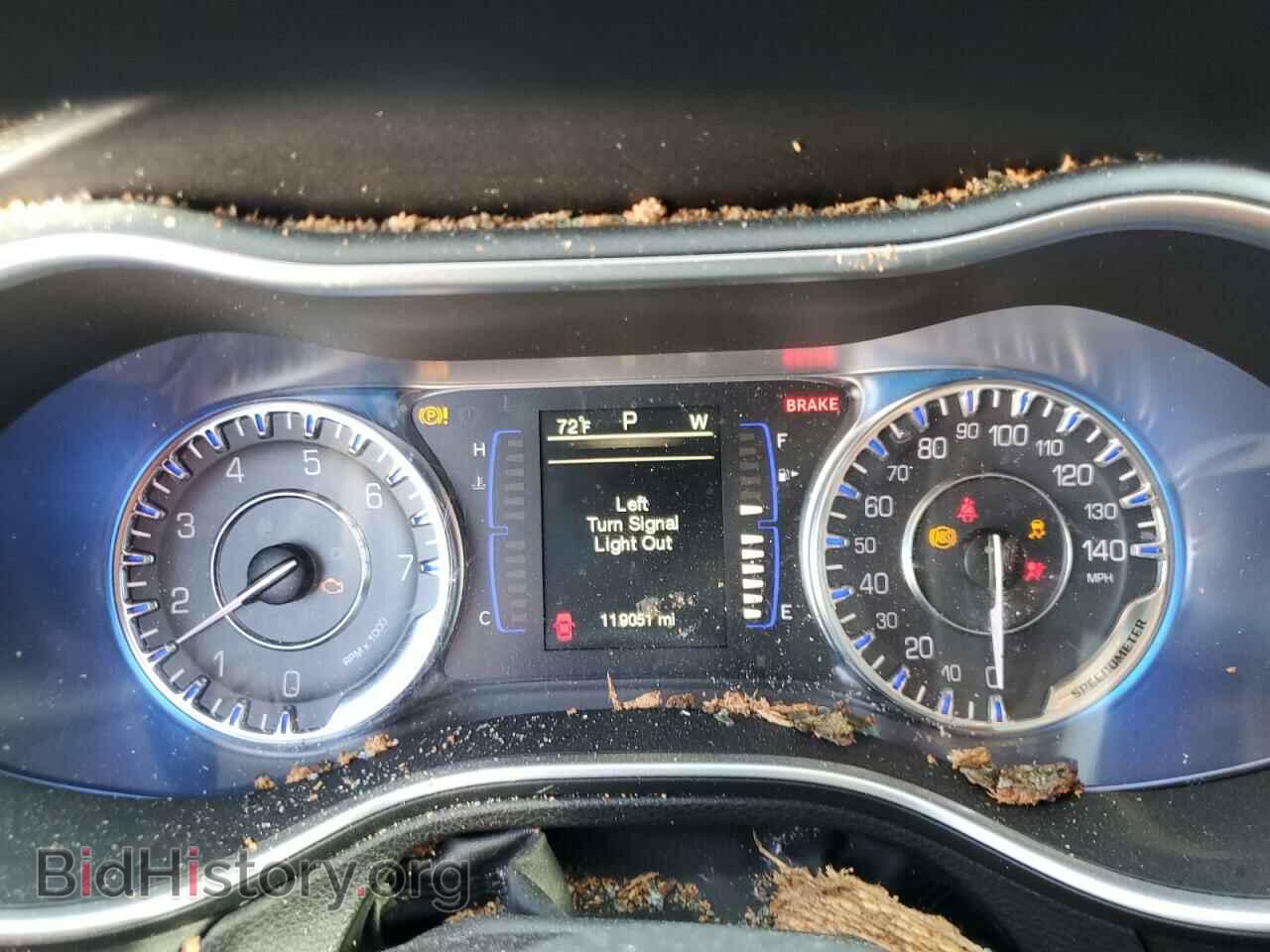 2015 CHRYSLER 200 - VIN: 1C3CCCAB5FN704071 - Фото 9