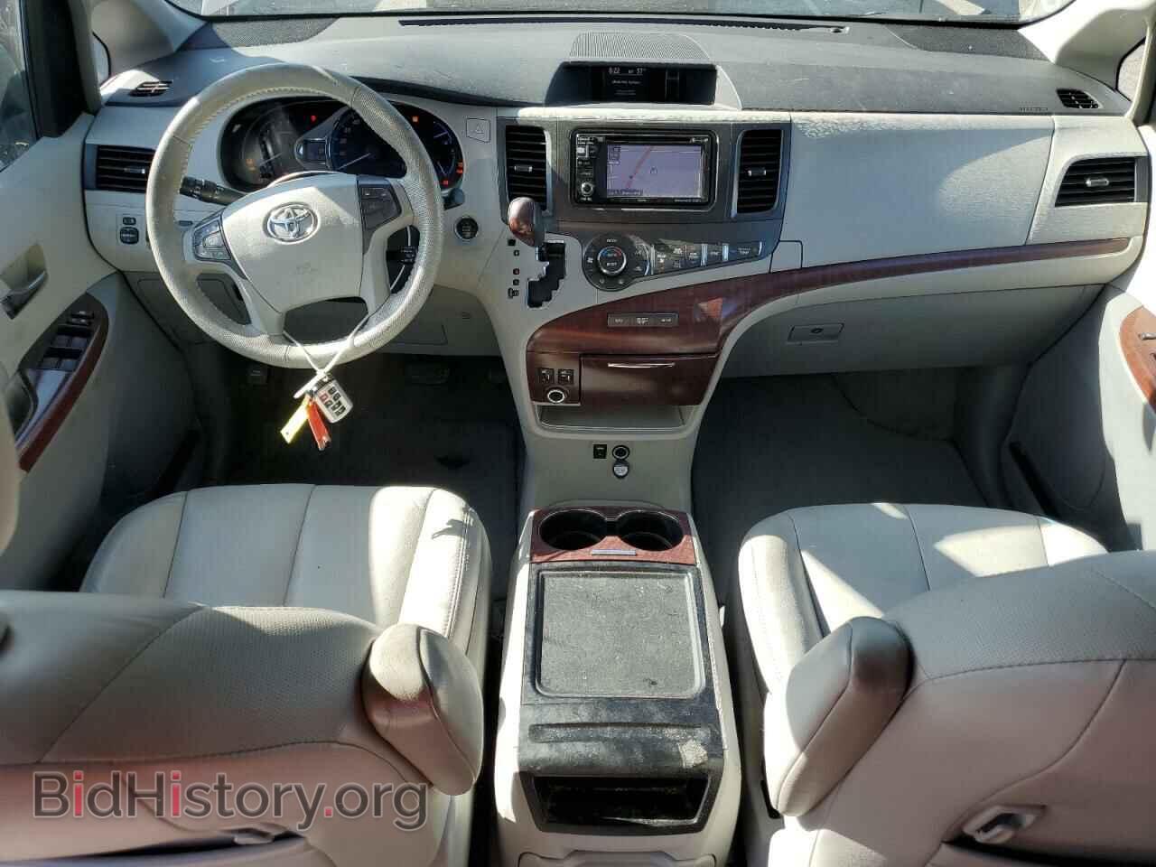 2013 TOYOTA All Models - VIN: 5TDYK3DC8DS323329 - Photo 8