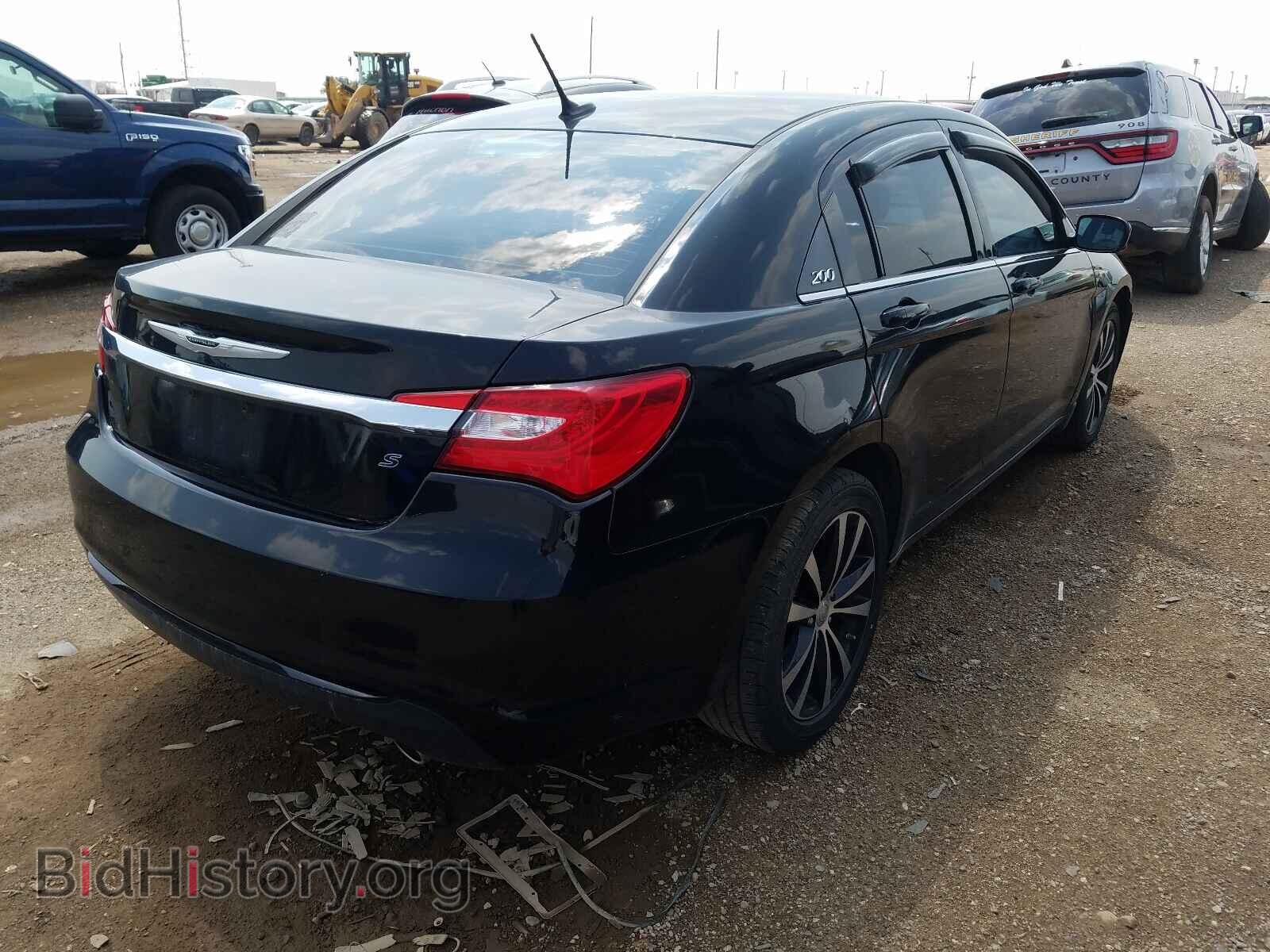 2013 CHRYSLER 200 - VIN: 1C3CCBBG5DN737282 - Photo 4