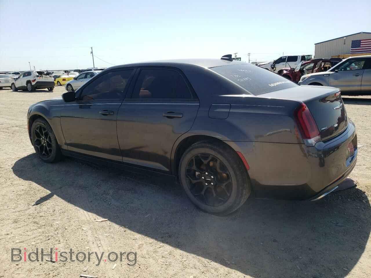 2015 CHRYSLER 300 - VIN: 2C3CCAGG7FH793125 - Фото 2