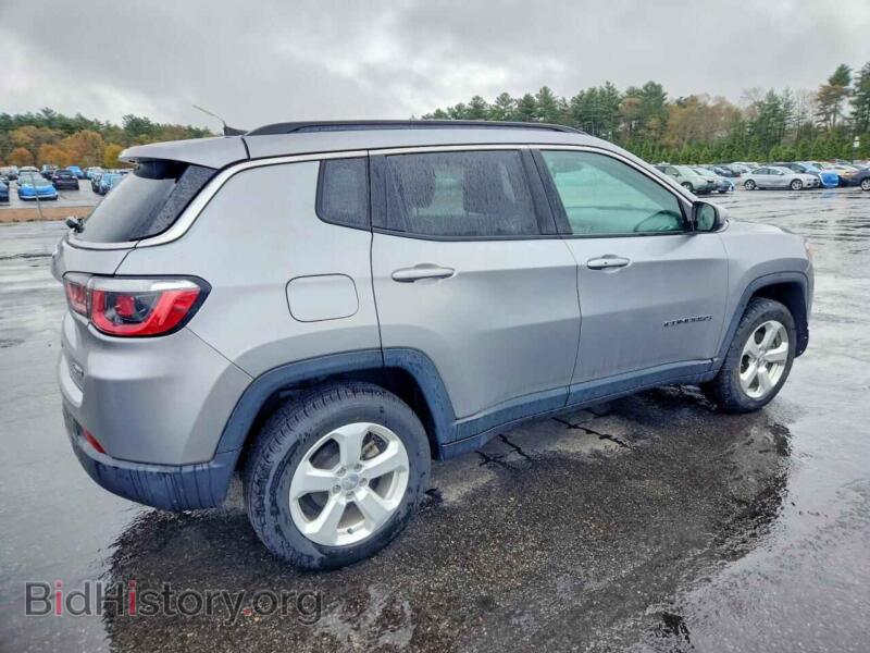 2018 Jeep COMPASS (VIN 3C4NJDBB2JT282672) — photo 3 of 13