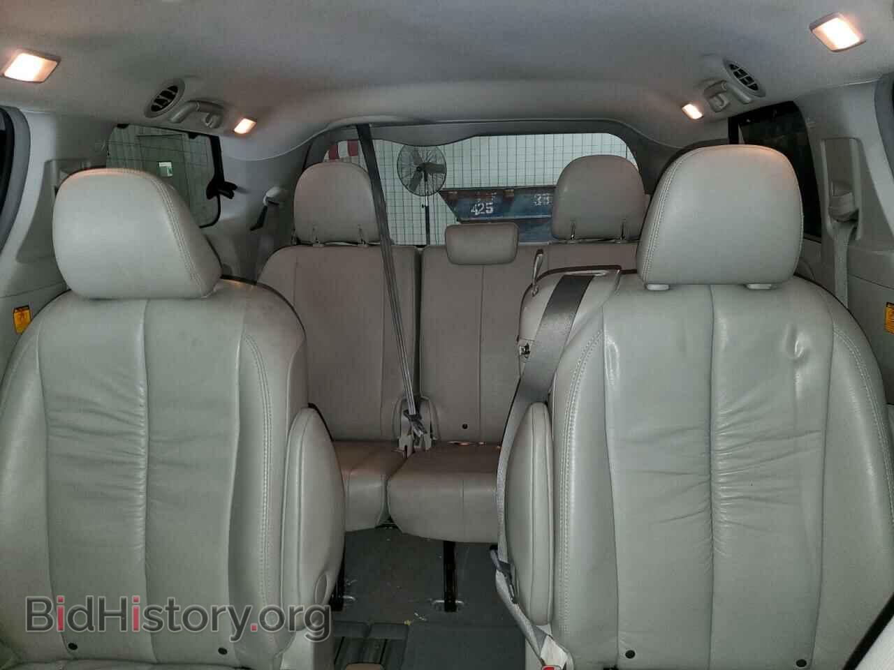 2011 TOYOTA All Models - VIN: 5TDYK3DC3BS037904 - Фото 10
