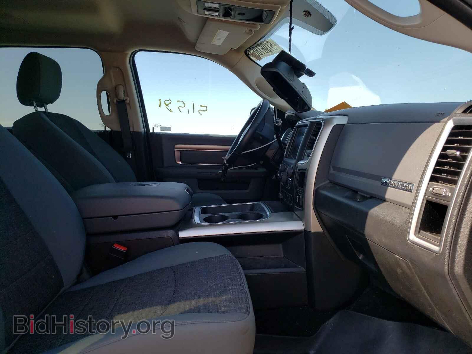 2017 RAM 3500 - VIN: 3C63R3HLXHG556561 - Фото 5