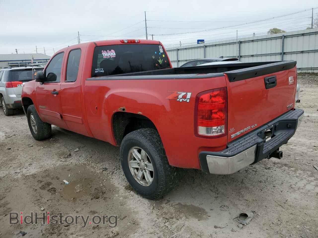 2013 GMC SIERRA - VIN: 1GTR2VE79DZ357022 - Фото 2