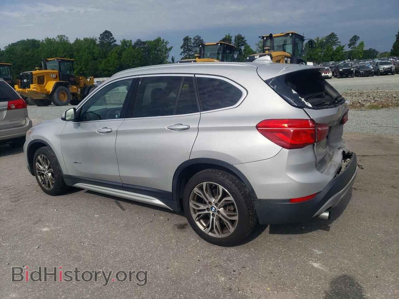 2017 BMW X1 - VIN: WBXHT3C30H5F83434 - Фото 2