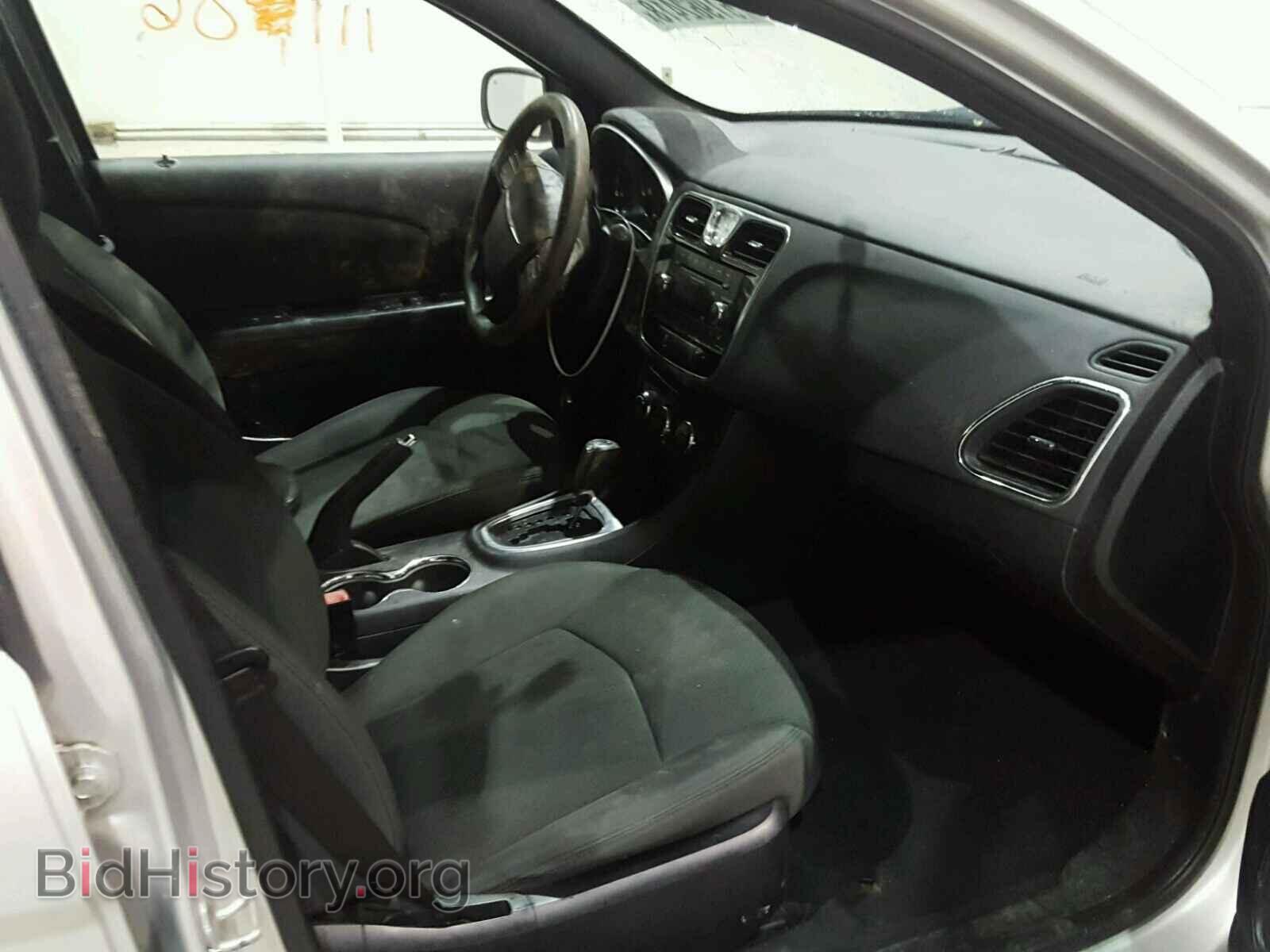 2012 CHRYSLER 200 - VIN: 1C3CCBAB4CN149605 - Фото 5