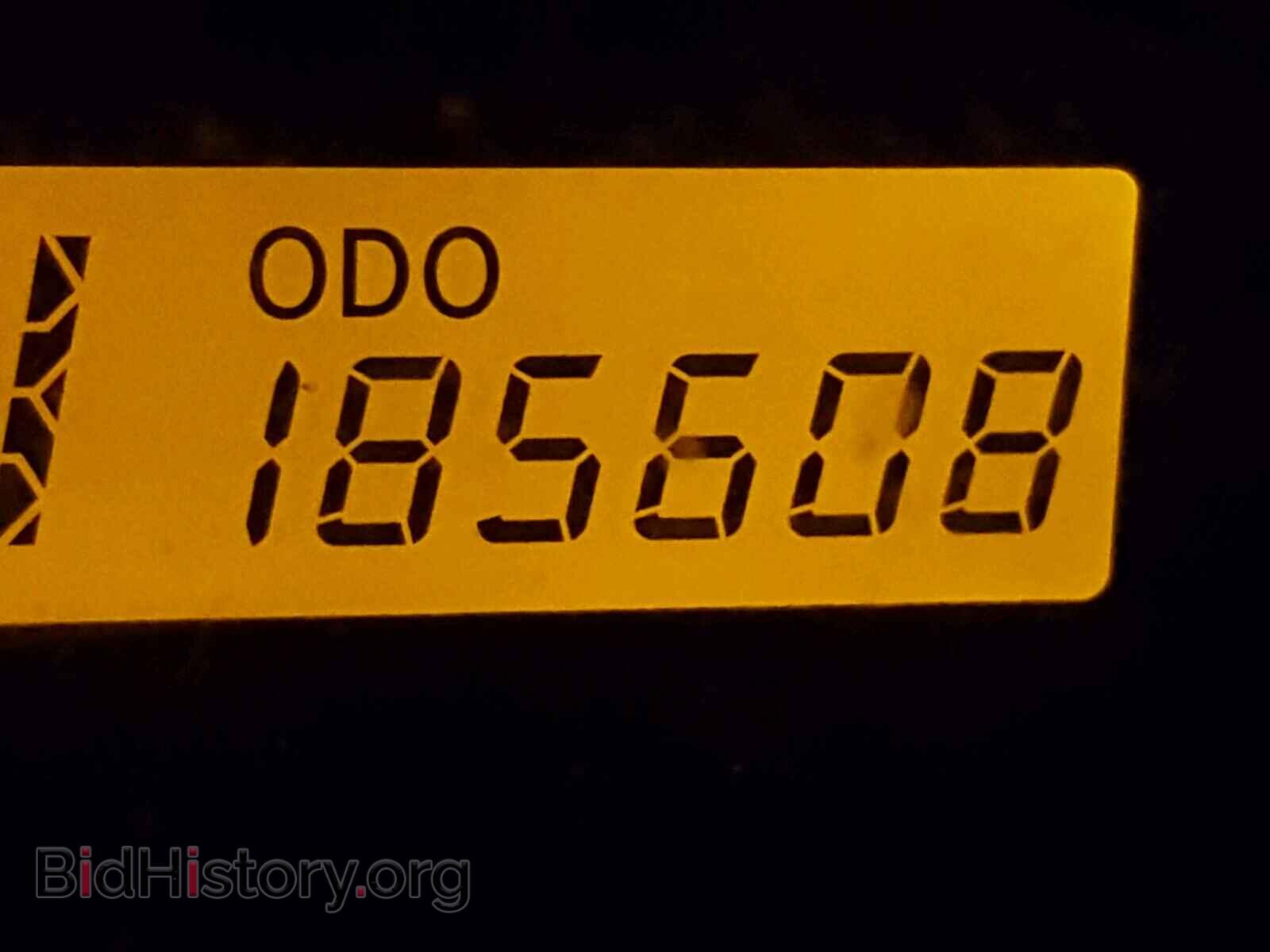 2011 TOYOTA COROLLA BA - VIN: 2T1BU4EE2BC742420 - Фото 8