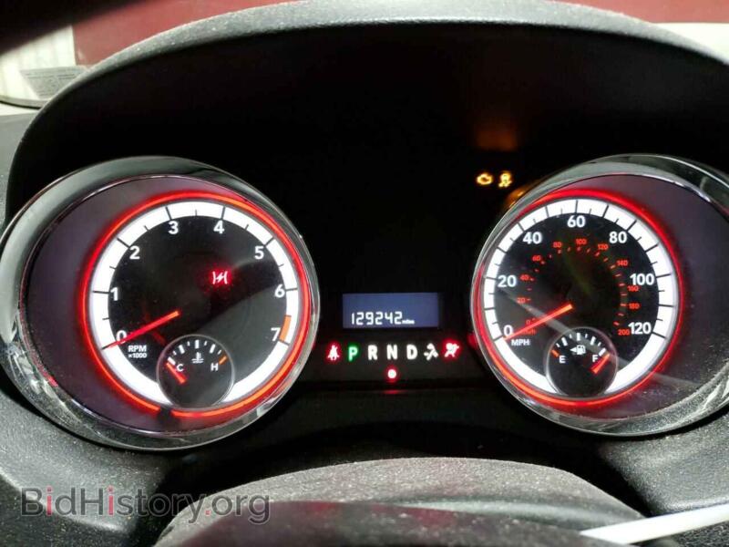 2011 Dodge CARAVAN (VIN 2D4RN3DG9BR606944) — photo 9 of 14