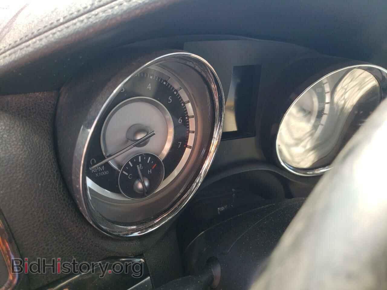 2014 CHRYSLER 300 - VIN: 2C3CCARG2EH356029 - Фото 8