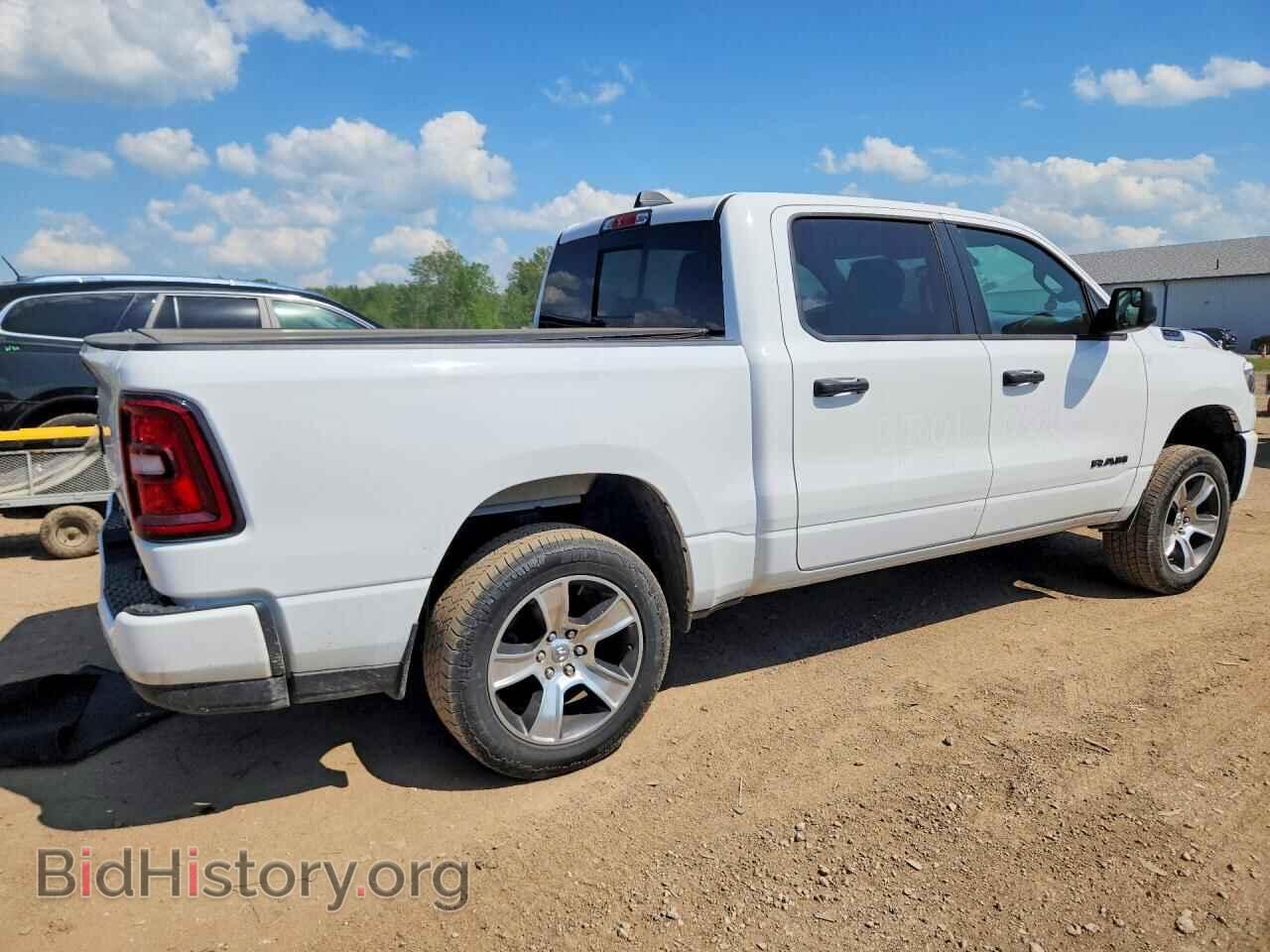 2025 RAM 1500 - VIN: 1C6RRFGGXSN592796 - Фото 3
