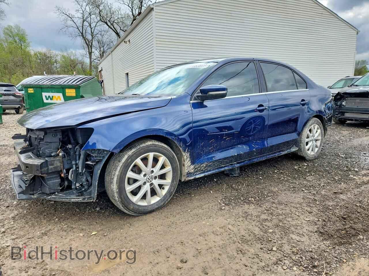 Фотография 3VWB17AJ7EM417090 - VOLKSWAGEN JETTA 2014