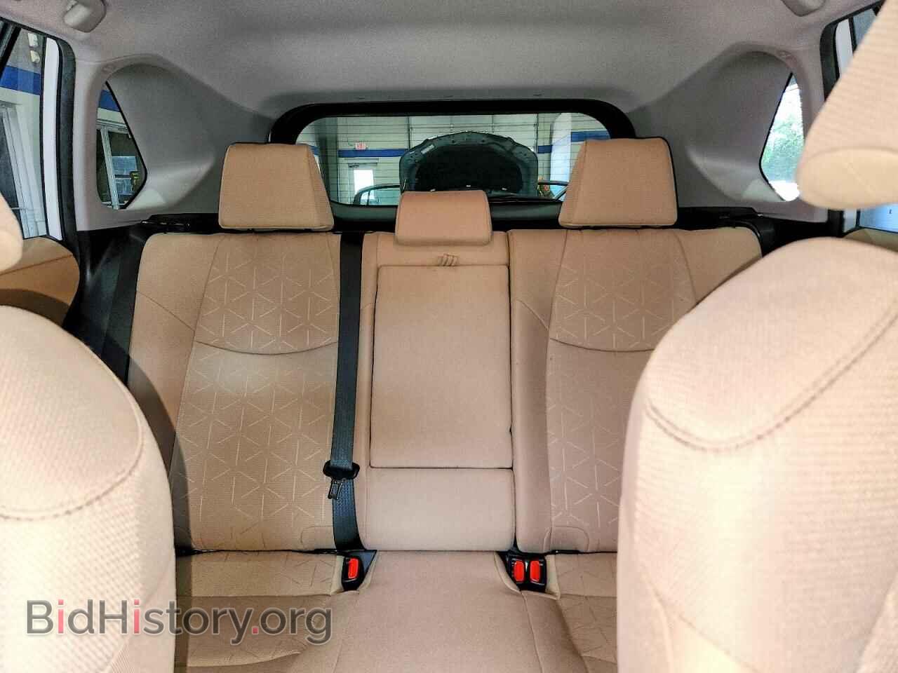 2019 TOYOTA RAV4 - VIN: JTMP1RFV8KD042981 - Фото 10