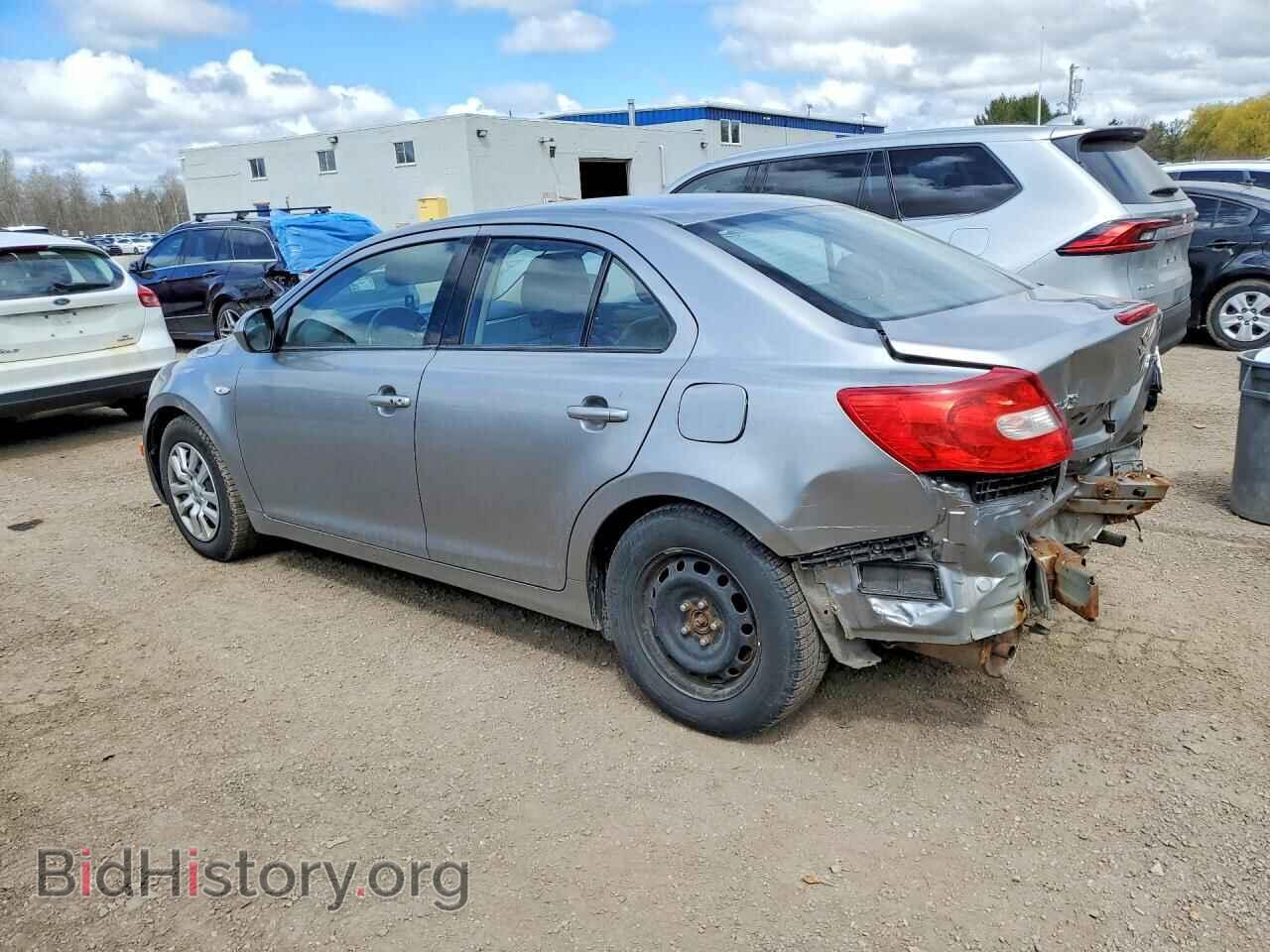 2011 SUZUKI KIZASHI - VIN: JS2RF9A74B6110108 - Photo 2