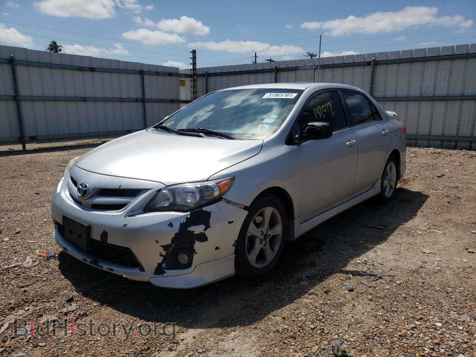 2011 TOYOTA COROLLA - VIN: 2T1BU4EE2BC646559 - Фото 2