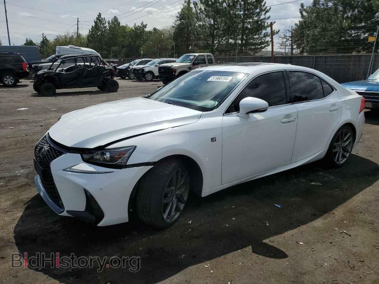 Photo JTHCM1D26H5018177 - LEXUS IS 2017