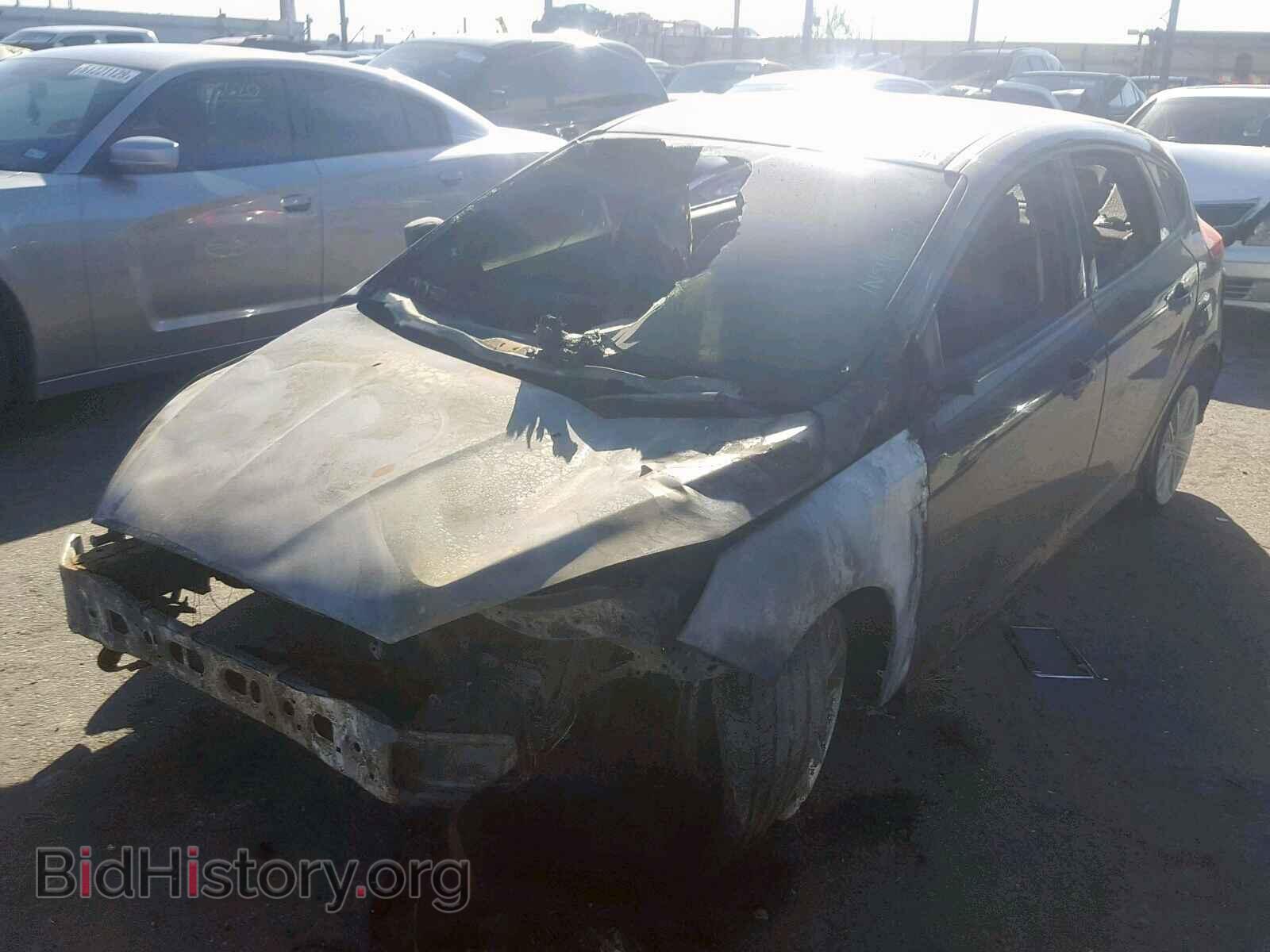 2018 FORD FOCUS SE - VIN: 1FADP3K29JL249528 - Фото 2