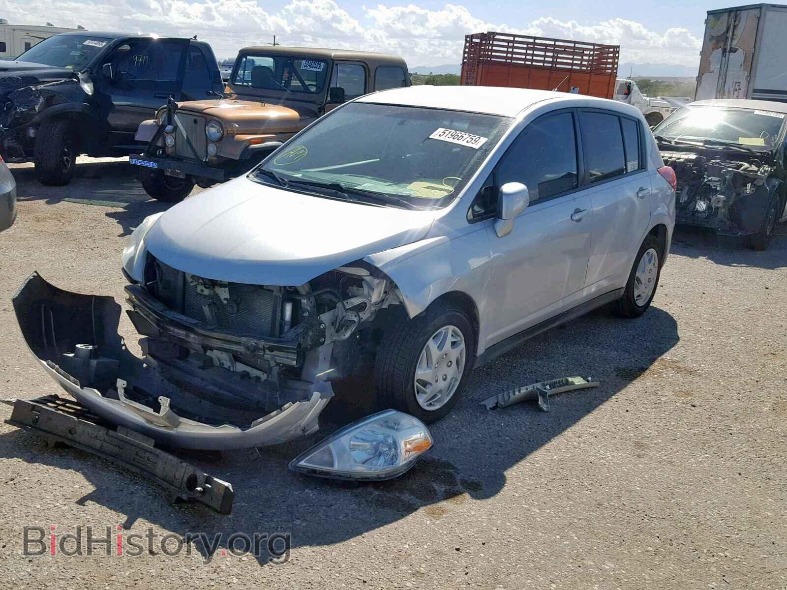 2009 NISSAN VERSA - VIN: 3N1BC13E49L366852 - Фото 2