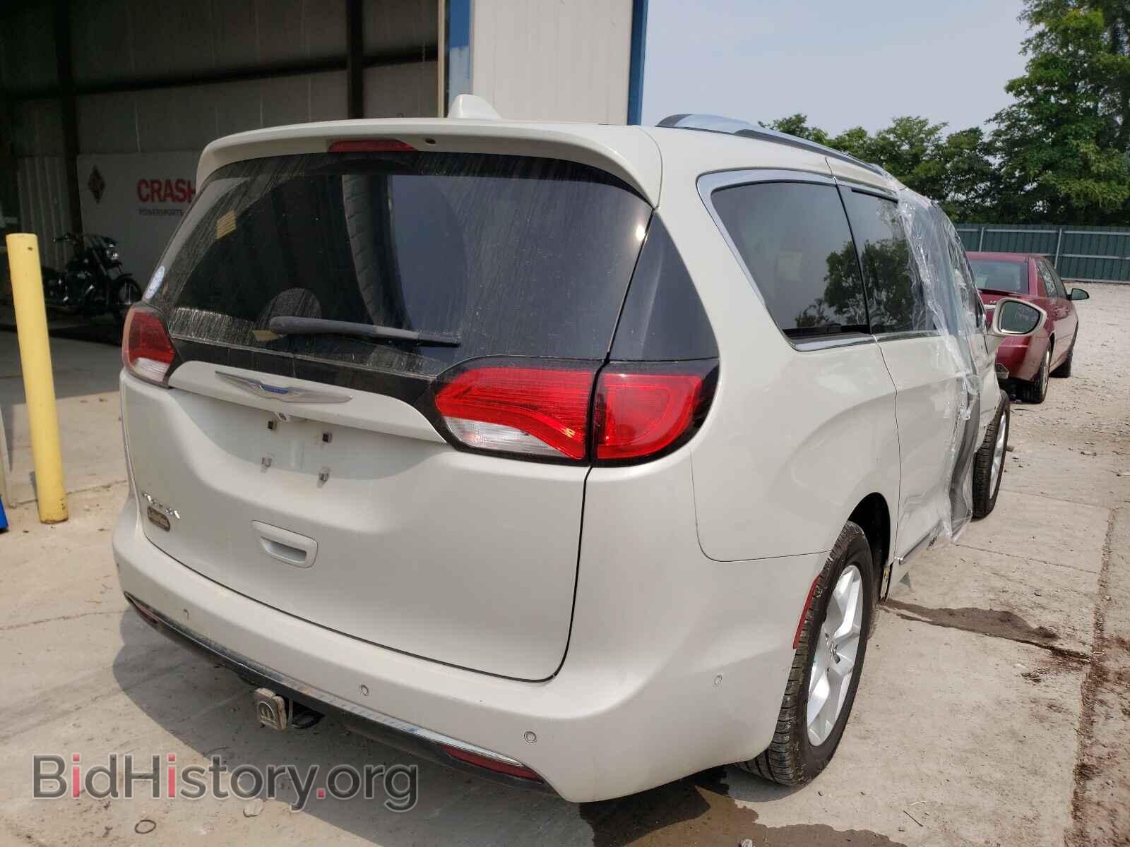 2017 CHRYSLER PACIFICA - VIN: 2C4RC1EG3HR663557 - Фото 4