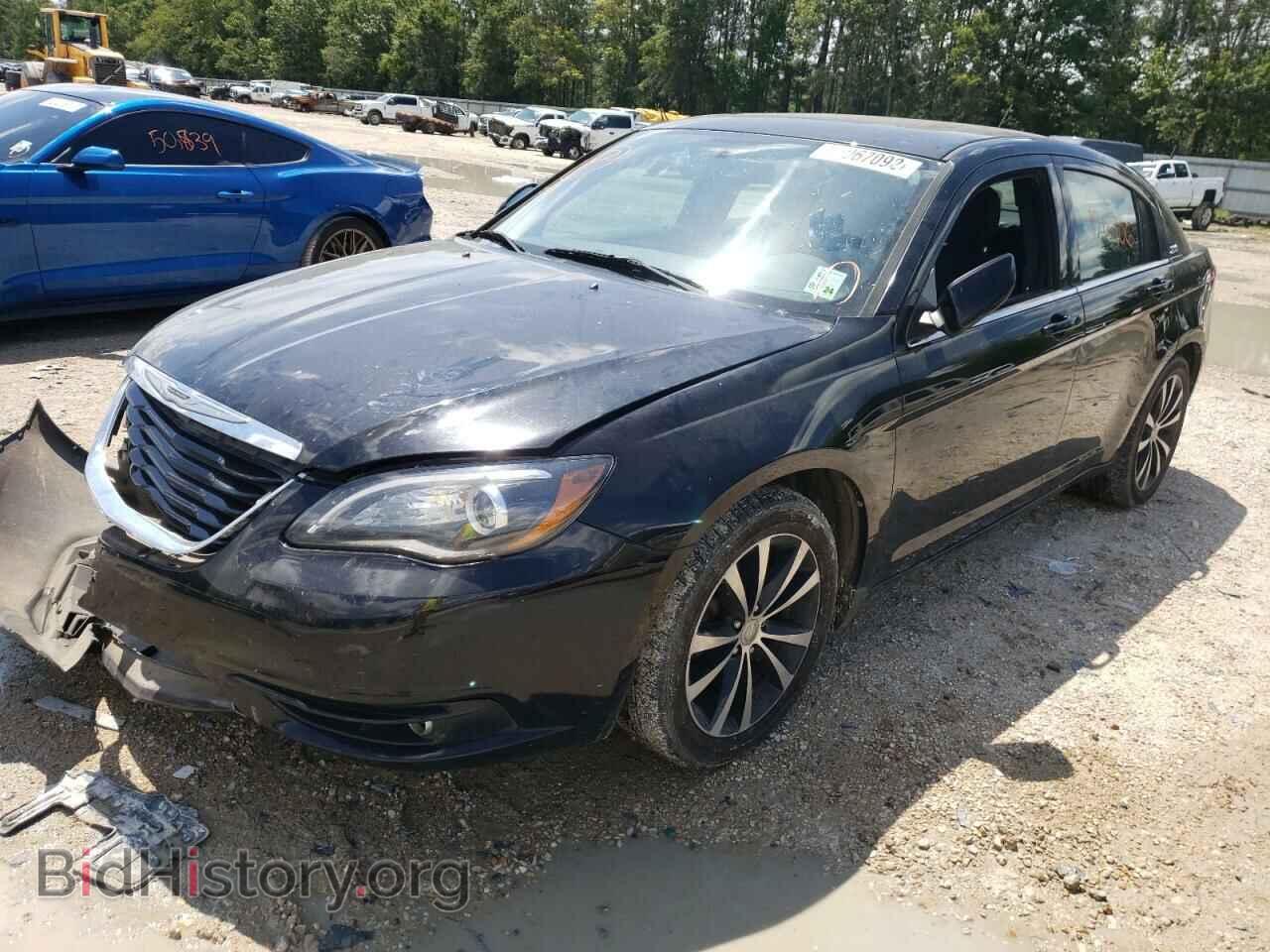 2013 CHRYSLER 200 - VIN: 1C3CCBBB2DN627455 - Photo 2