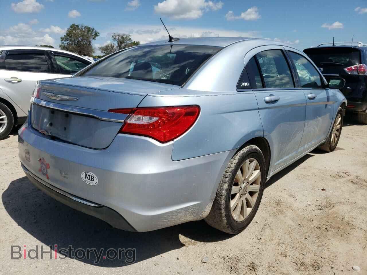 2012 CHRYSLER 200 - VIN: 1C3CCBBB8CN301528 - Фото 4