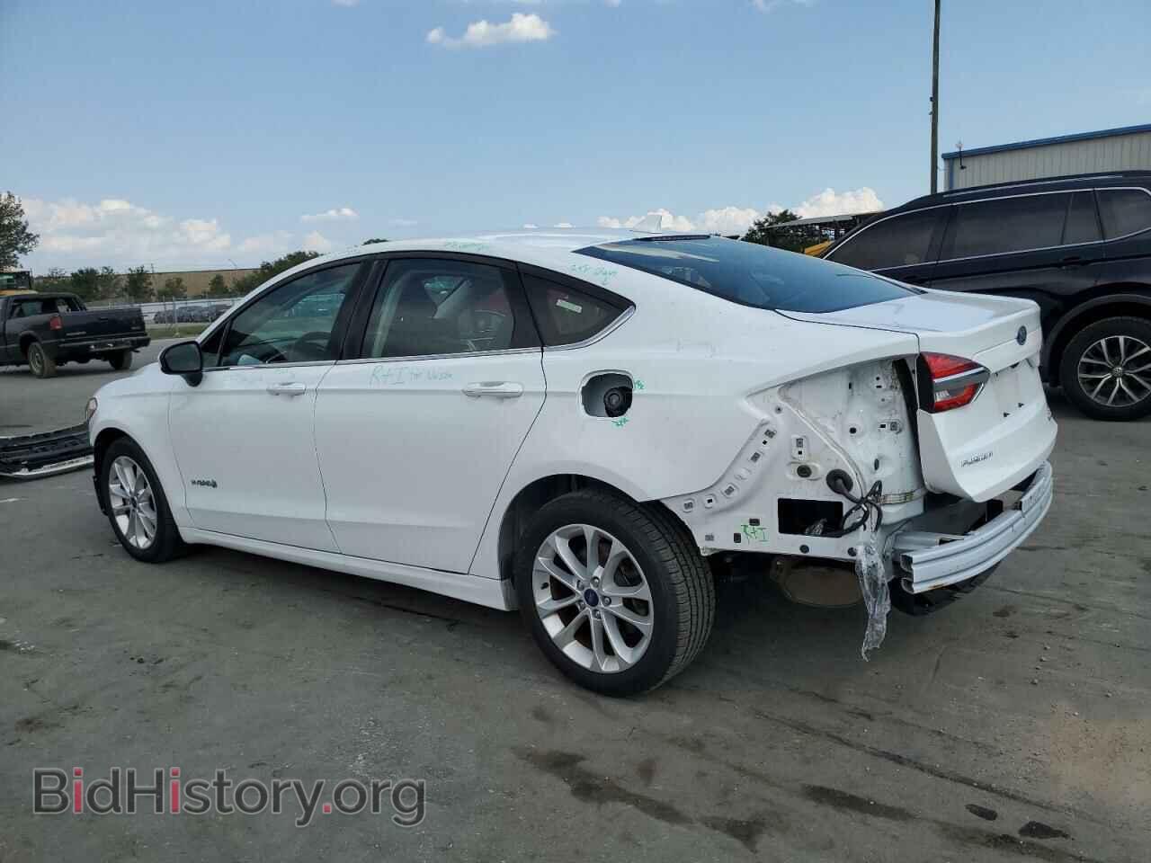 2019 FORD FUSION - VIN: 3FA6P0LU2KR188565 - Фото 2