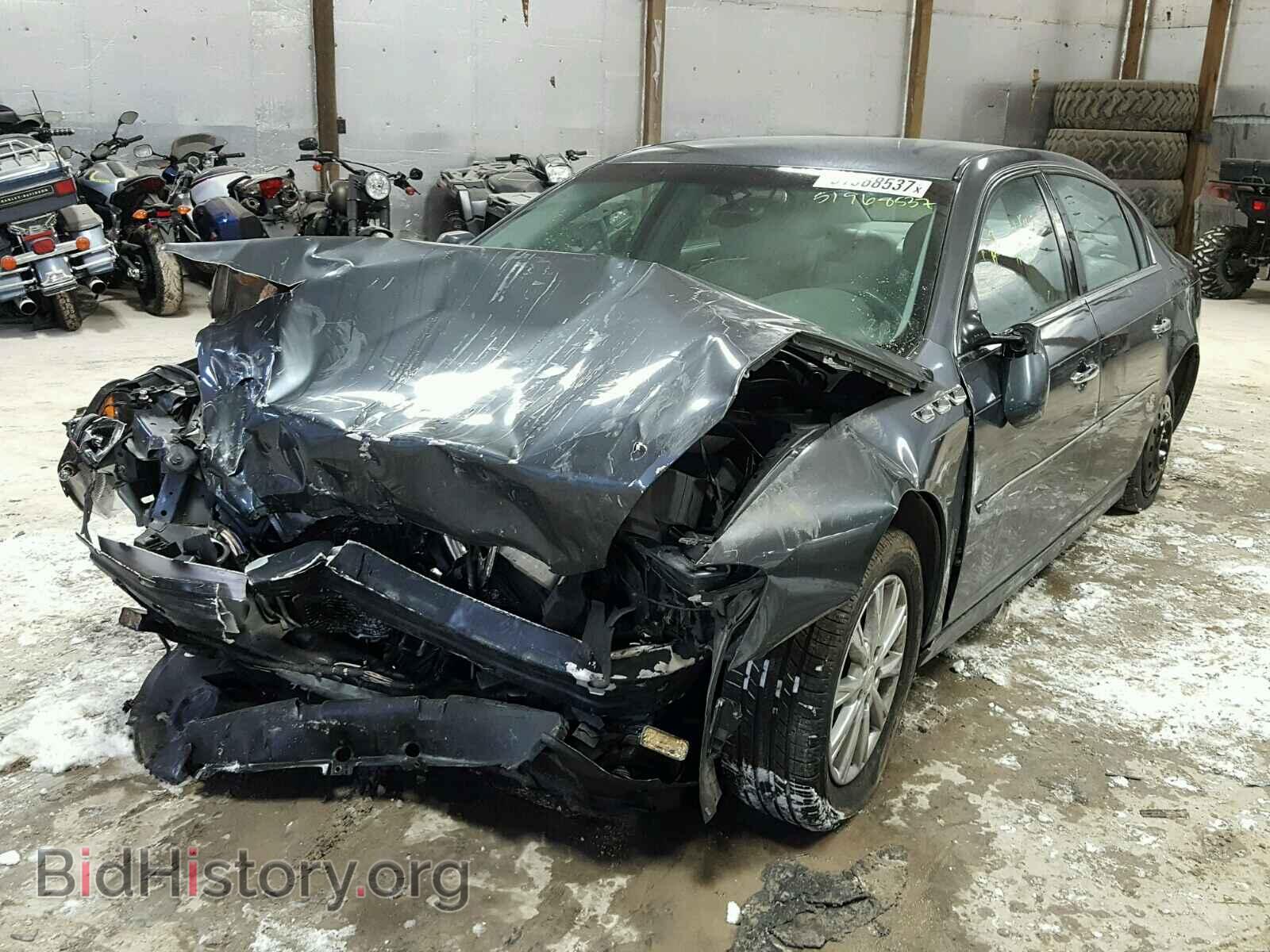 2011 BUICK LUCERNE - VIN: 1G4HC5EM3BU147259 - Фото 2