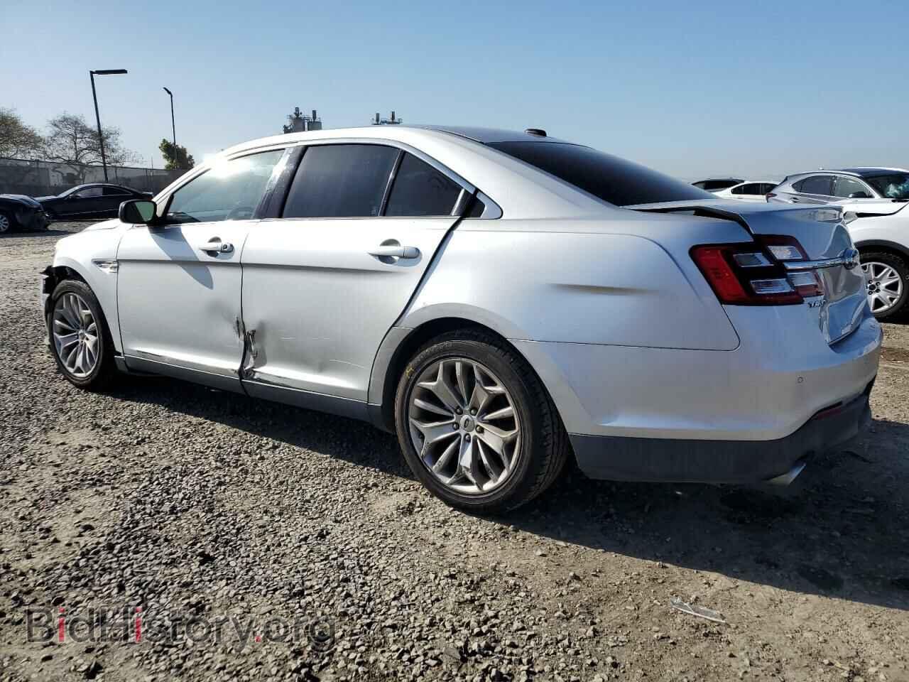 2013 FORD TAURUS - VIN: 1FAHP2F81DG225425 - Фото 2