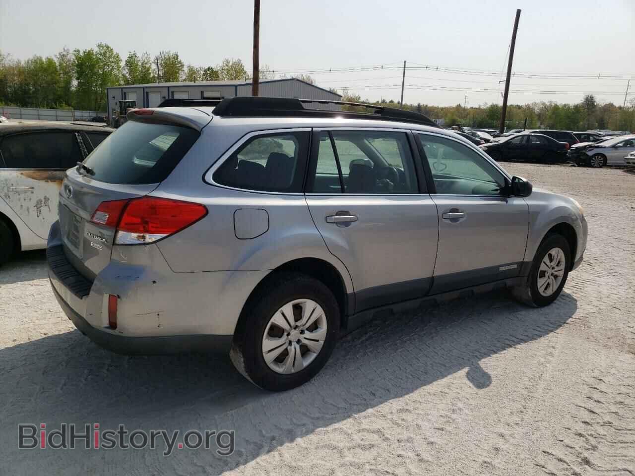 2011 SUBARU OUTBACK - VIN: 4S4BRBAC5B1386295 - Photo 3