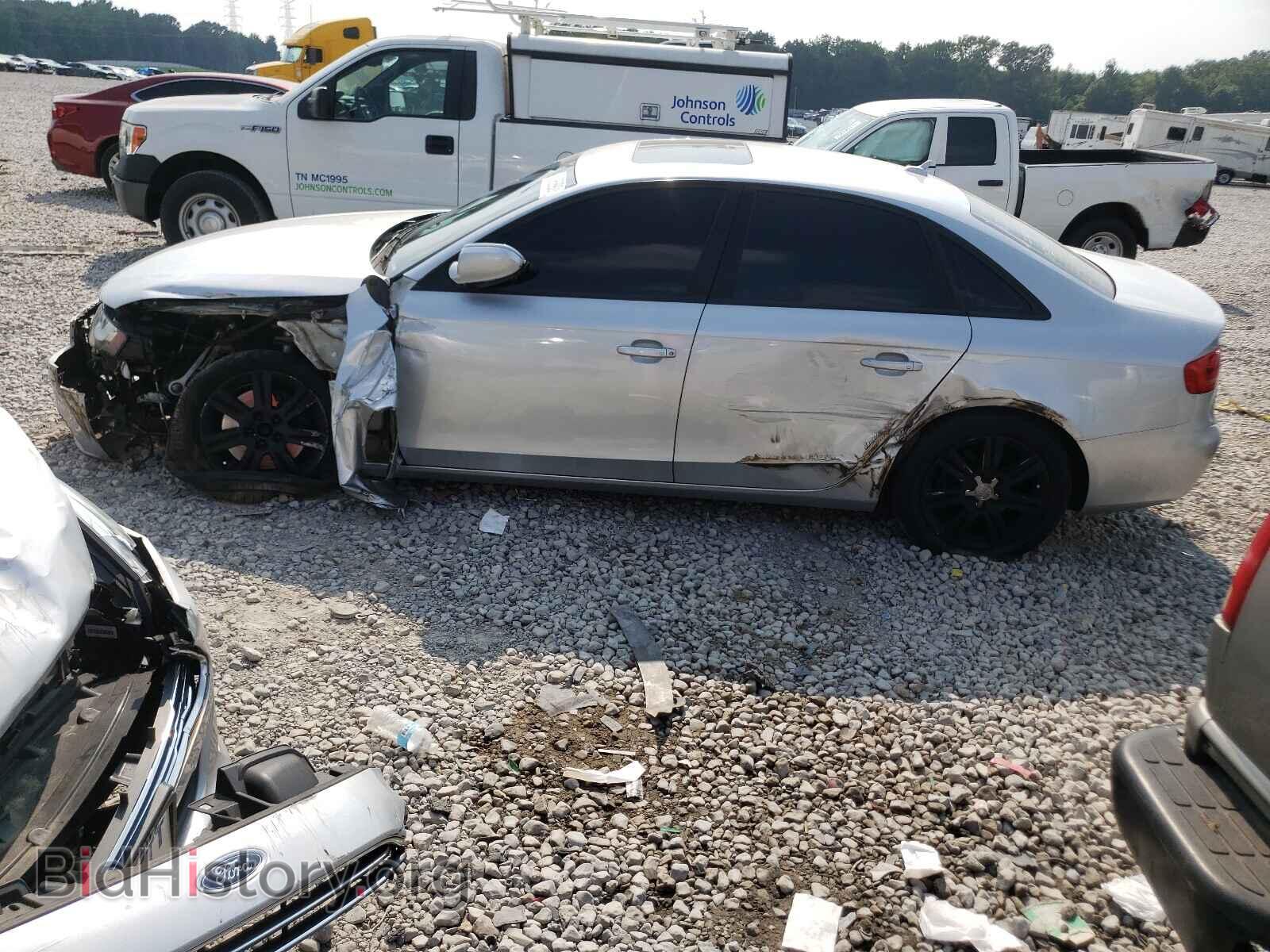 2010 AUDI A4 - VIN: WAUBFAFL7AN032198 - Фото 9