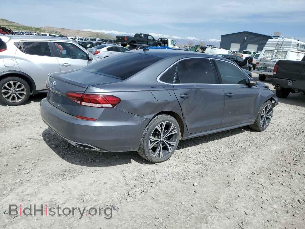 2020 VOLKSWAGEN PASSAT - VIN: 1VWCA7A33LC013708 - Фото 3