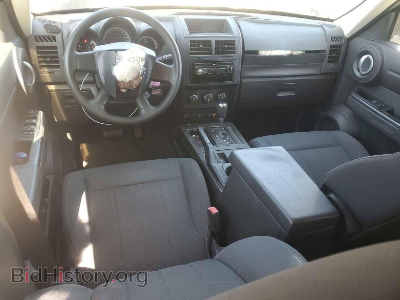2011 DODGE NITRO - VIN: 1D4PT4GK4BW604304 - Photo 8