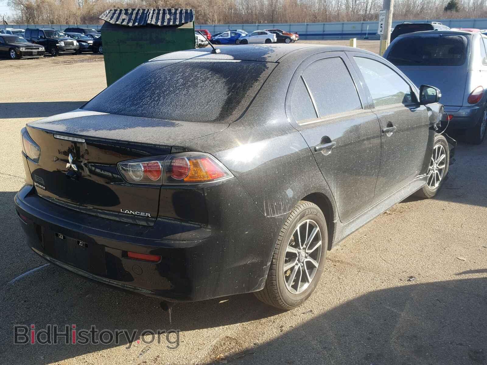 2017 MITSUBISHI LANCER - VIN: JA32U2FU0HU005897 - Фото 4